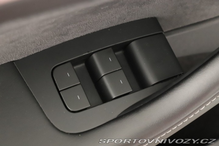 Tesla Model Y Long Range AWD 79kWh 2022