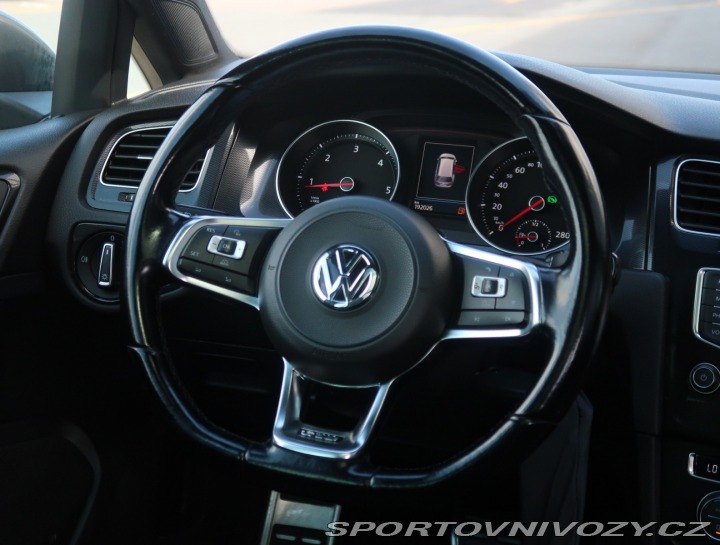 Volkswagen Golf 2.0 TDI GTD 2016