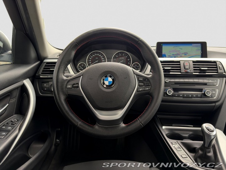 BMW 3 335i Sedan 2013