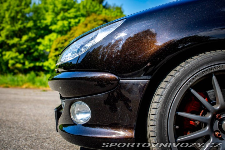Peugeot 206 2.0 16V RC 2003