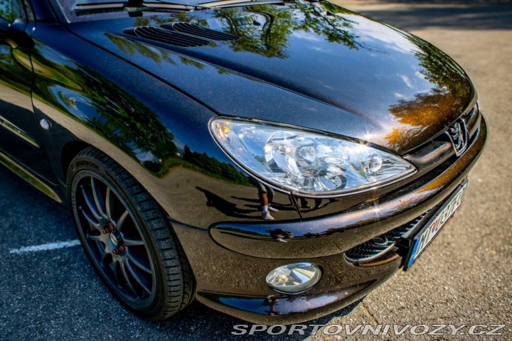 Peugeot 206 2.0 16V RC 2003