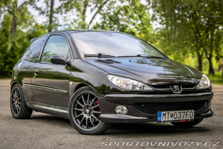 Peugeot 206 2.0 16V RC 2003