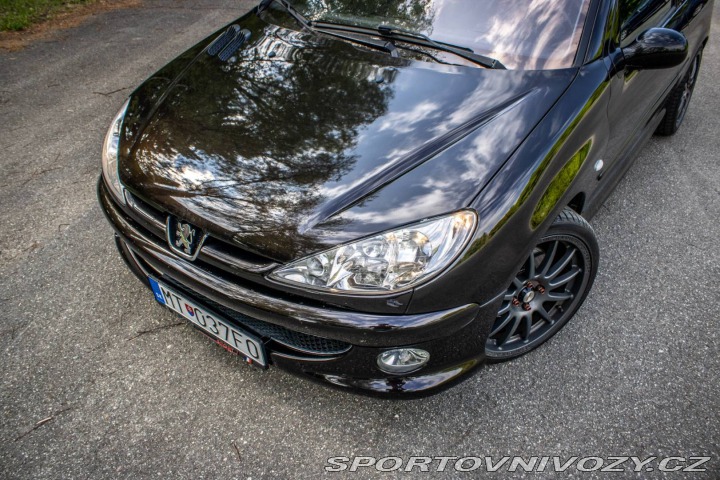 Peugeot 206 2.0 16V RC 2003