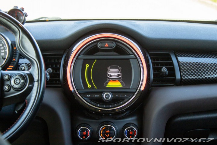 Mini Cooper S D automat / AJ NA SPLÁ 2016