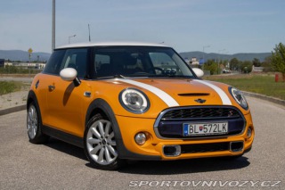 Mini Cooper S  D automat / AJ NA SPLÁ 2016