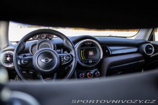 Mini Cooper S  D automat / AJ NA SPLÁ 2016