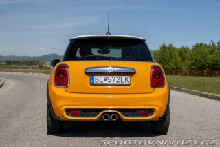 Mini Cooper S  D automat / AJ NA SPLÁ 2016