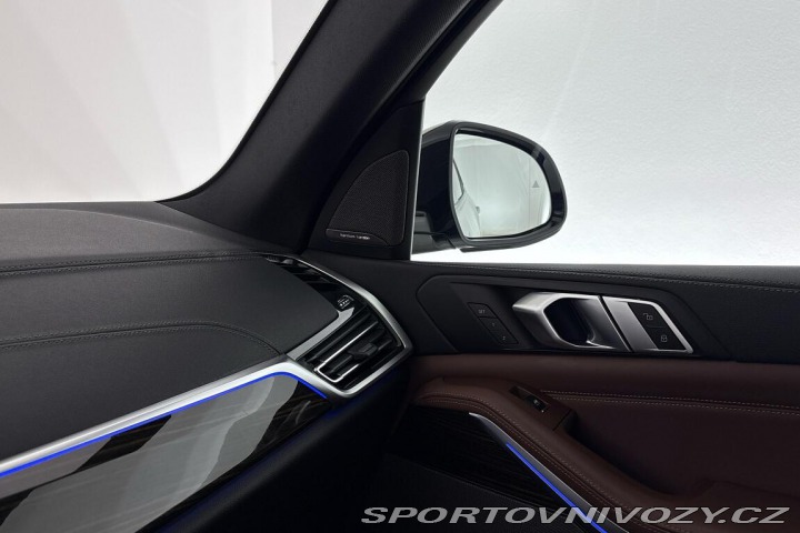 BMW X5 M50i 2019