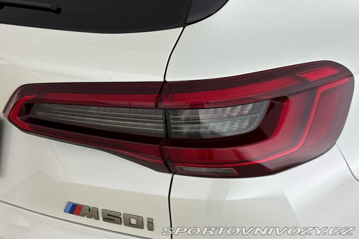BMW X5 M50i 2019