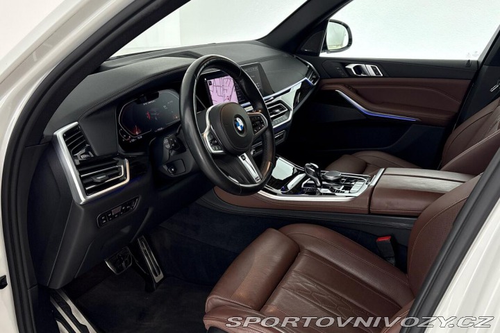 BMW X5 M50i 2019