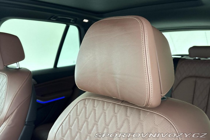 BMW X5 M50i 2019