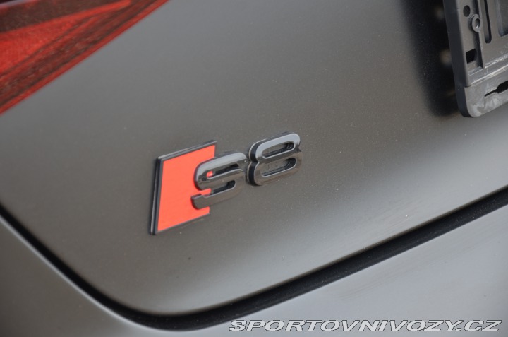 Audi S8 PLUS 2016