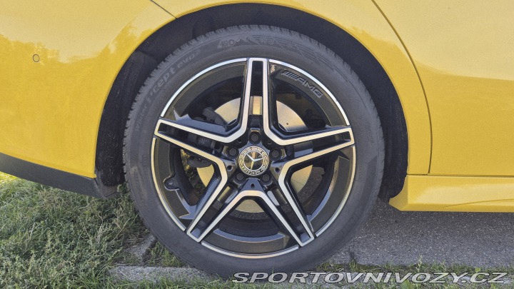 Mercedes-Benz CLA 220 SB AMG Line PANORAMA 2020
