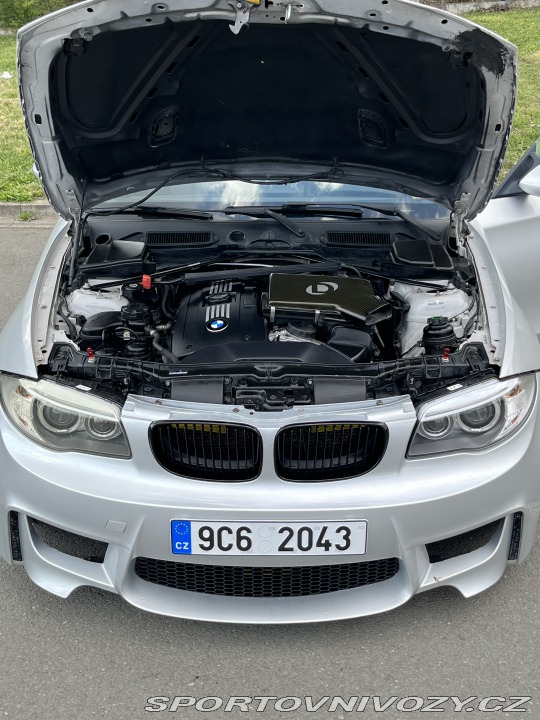 BMW 1  2009