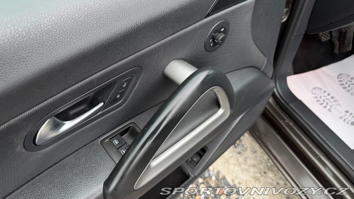 Volkswagen Scirocco 1.4TSi 90kW *Alu*PDC*Navi 2010