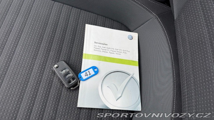 Volkswagen Scirocco 1.4TSi 90kW *Alu*PDC*Navi 2010