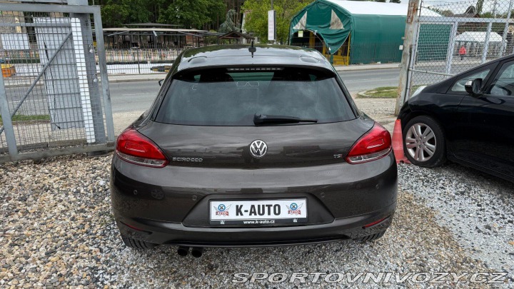 Volkswagen Scirocco 1.4TSi 90kW REZERVOVANO 2010