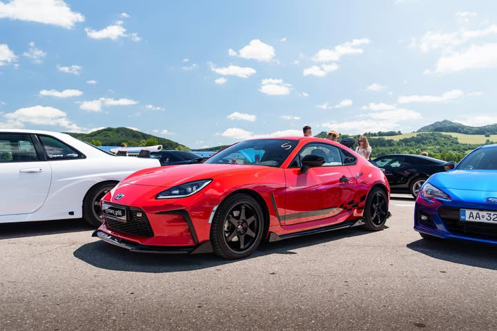 Toyota GR86 