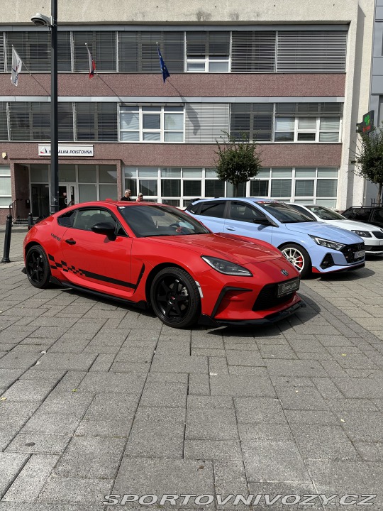 Toyota GR86  2024