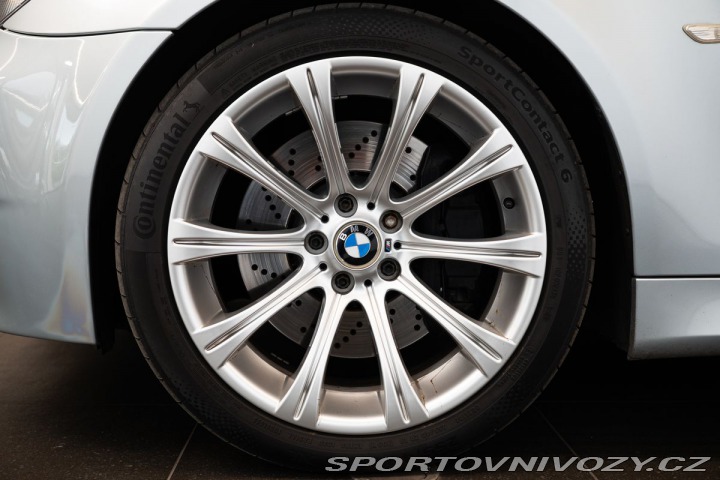 BMW M5 V10/SMG/CarPlay/Kamera 2005