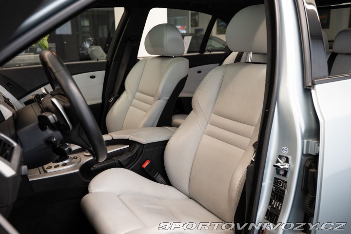BMW M5 V10/SMG/CarPlay/Kamera 2005