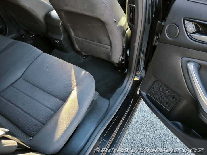 Ford Mondeo ST 2.0 EcoBoost 176kW Titani 2012