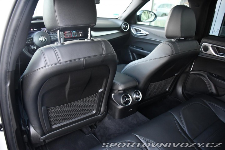 Alfa Romeo Giulia 2,0T 16V 206kW REZERVACE 2024