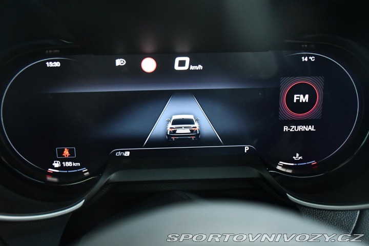 Alfa Romeo Giulia 2,0T 16V 206kW REZERVACE 2024