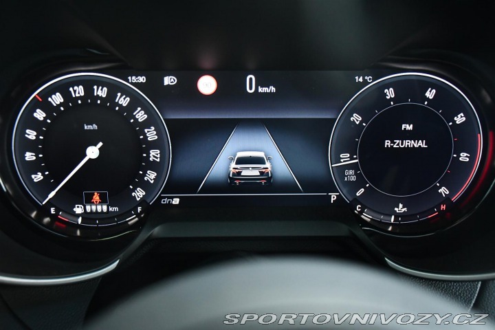 Alfa Romeo Giulia 2,0T 16V 206kW REZERVACE 2024