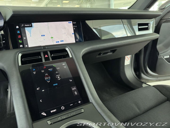 Porsche Taycan 4S Performance*REZERVACE! 2020