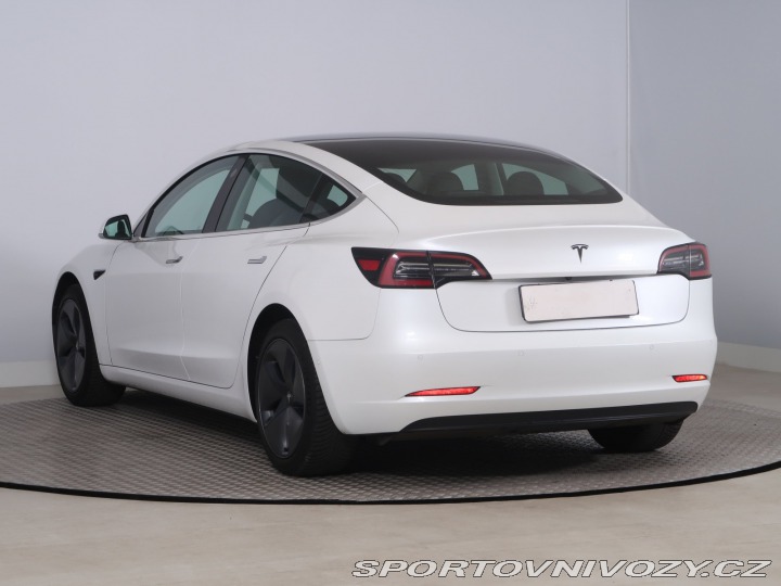 Tesla Model 3 Std Range Plus 52kWh 2020