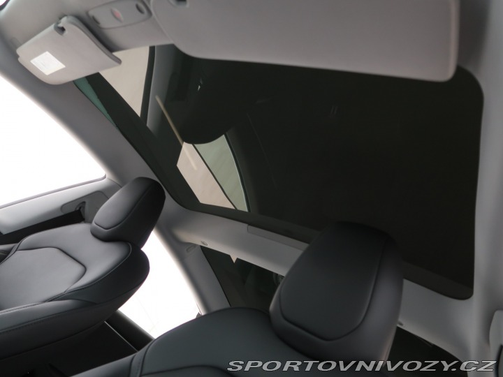 Tesla Model 3 Standard Range LFP 2024
