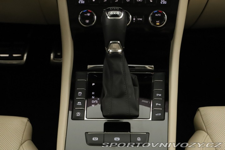Škoda Superb Laurin&Klement 2.0 TS 2019