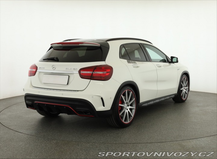 Mercedes-Benz Ostatní modely GLA  GLA 45 AMG 2017