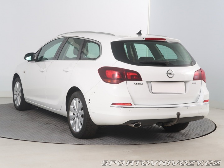 Opel Astra 2.0 CDTI 2016