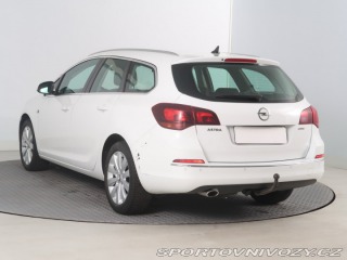 Opel Astra 2.0 CDTI 2016