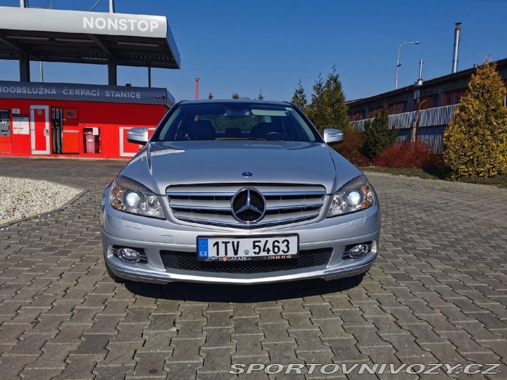 Mercedes-Benz C 2,2 CDI 125kW Avantgard 2007
