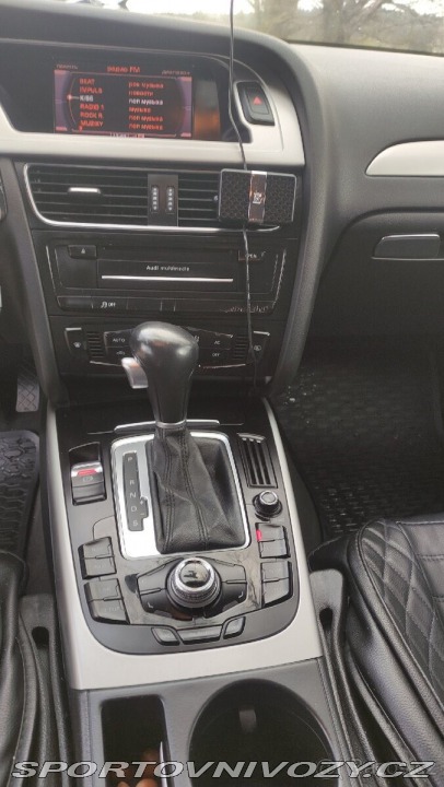 Audi A4 Avant 2,0   B8 2011