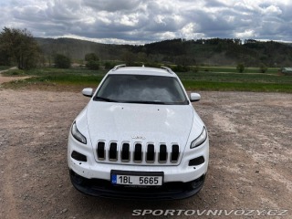 Ostatní značky Ostatní modely Jeep Cherokee 2,0   183 557km, + letní 2015