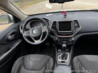 Ostatní značky Ostatní modely Jeep Cherokee 2,0   183 557km, + letní 2015