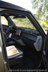 Ostatní značky Ostatní modely Land Rover Defender 3,0 110 1800