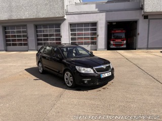 Škoda Octavia RS 2,0   RS 2009