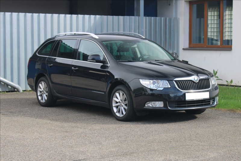 Škoda Superb 2,0 TDi 125kW DSG Combi