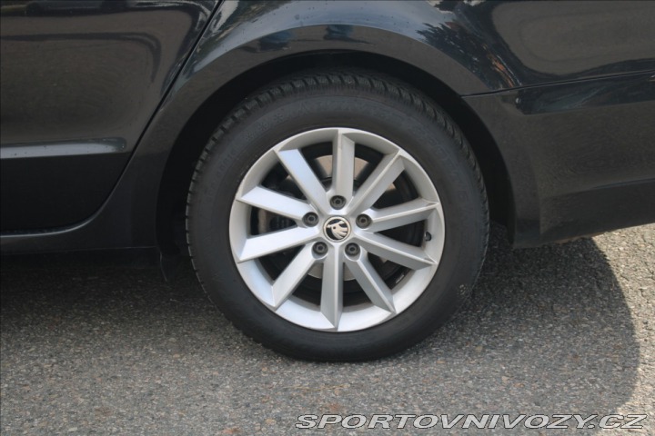 Škoda Superb 2,0 TDi 125kW DSG Combi 1800