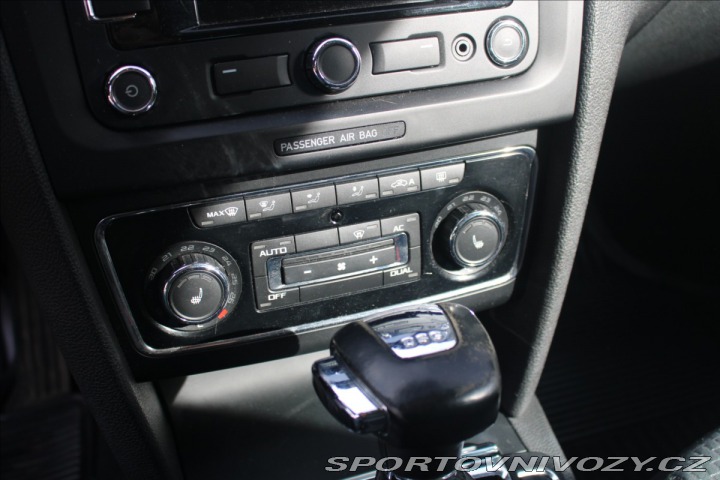 Škoda Superb 2,0 TDi 125kW DSG Combi 1800