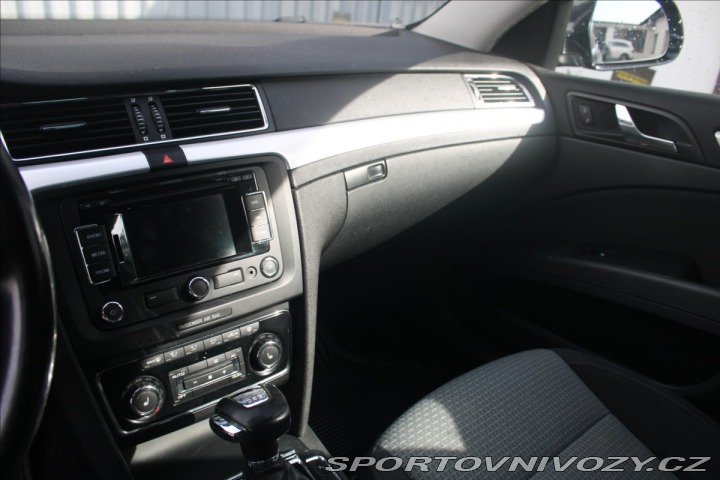 Škoda Superb 2,0 TDi 125kW DSG Combi 1800