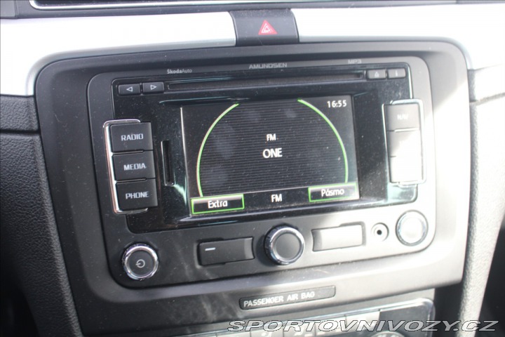 Škoda Superb 2,0 TDi 125kW DSG Combi 1800