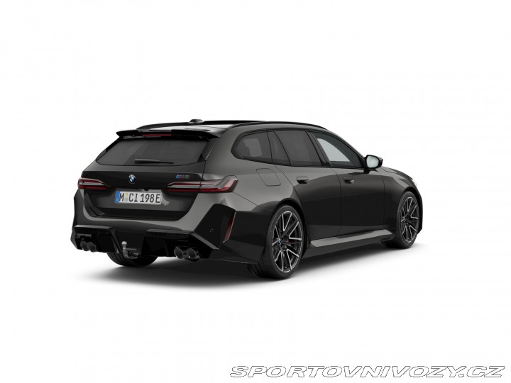 BMW M5 Touring 2026