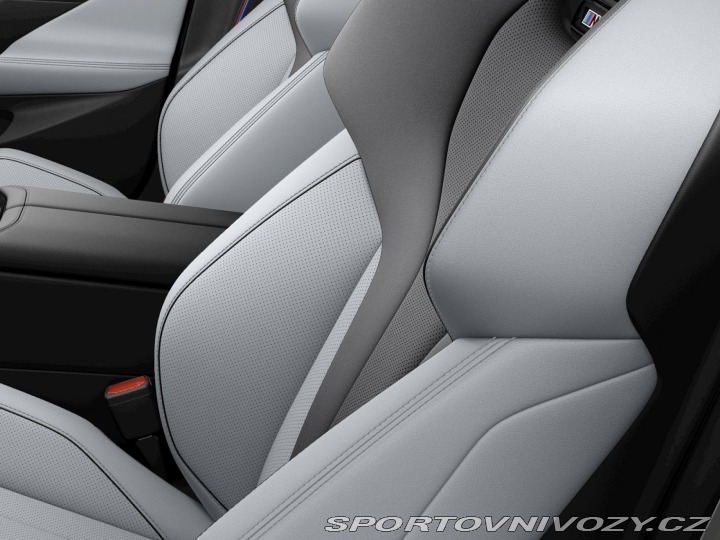 BMW M5 Touring 2026