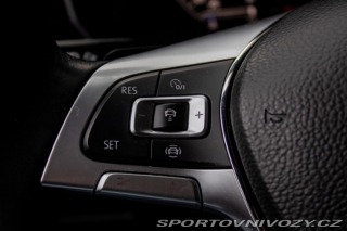 Volkswagen Ostatní modely Touareg 3.0 V6 TDI SCR R-Line / 2019